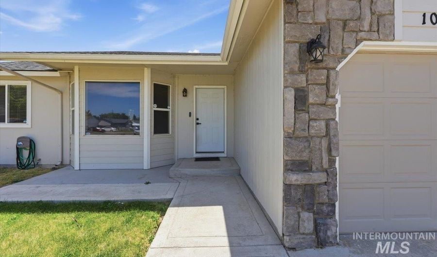 107 Sunridge Dr, Caldwell, ID 83605 - 3 Beds, 2 Bath