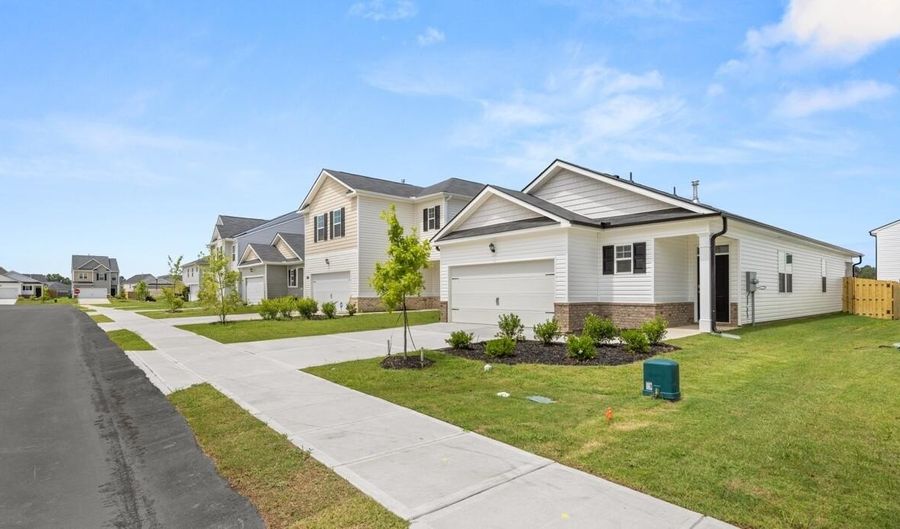 952 Captains Ct, Beech Island, SC 29842 - 3 Beds, 2 Bath