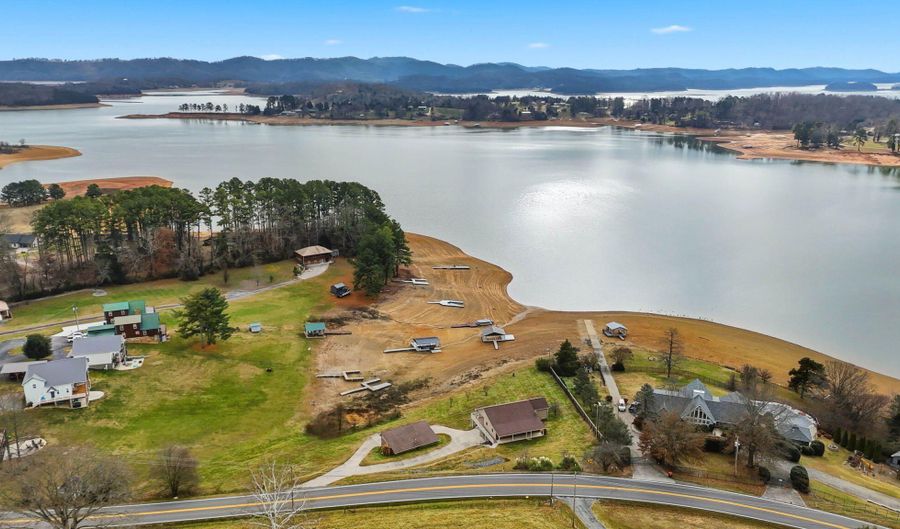 2515 Lakeshore Rd, Bean Station, TN 37708 - 4 Beds, 4 Bath