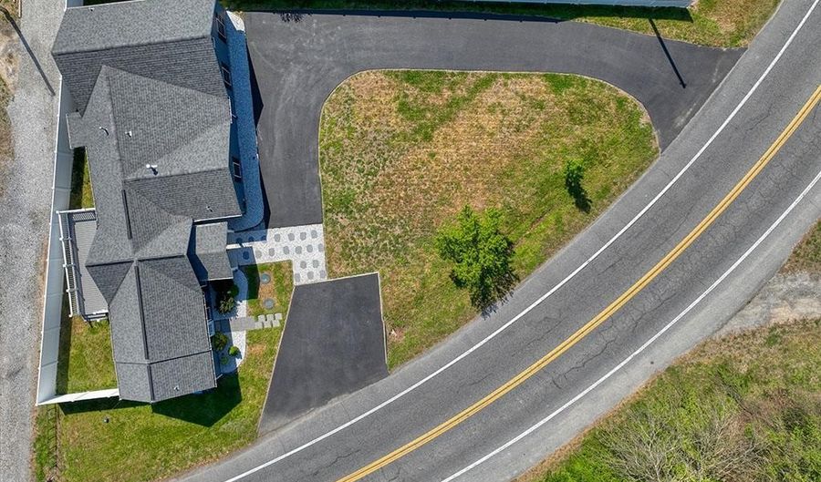 5404 LITTLE MASTENS CORNER Rd, Felton, DE 19943 - 4 Beds, 3 Bath
