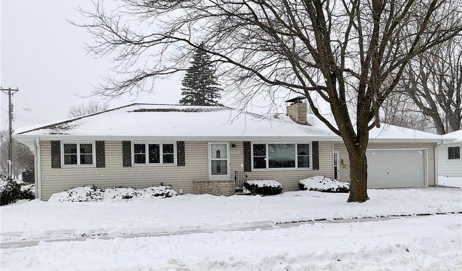 1401 7th St NW, Austin, MN 55912 - 4 Beds, 2 Bath