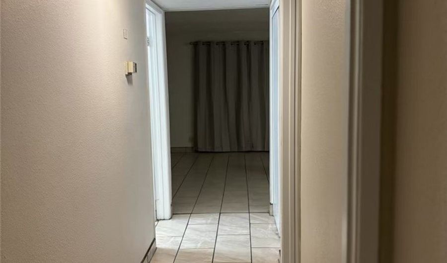 419 E Sycamore St E, Anaheim, CA 92805 - 2 Beds, 2 Bath