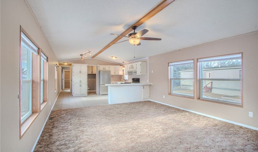 36 Chestnut Dr, Billings, MT 59102 - 3 Beds, 2 Bath