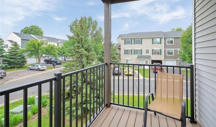 15521 Foghorn Ln, Apple Valley, MN 55124 - 2 Beds, 1 Bath