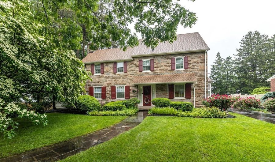 1431 WHEATSHEAF Ln, Abington, PA 19001 - 5 Beds, 4 Bath