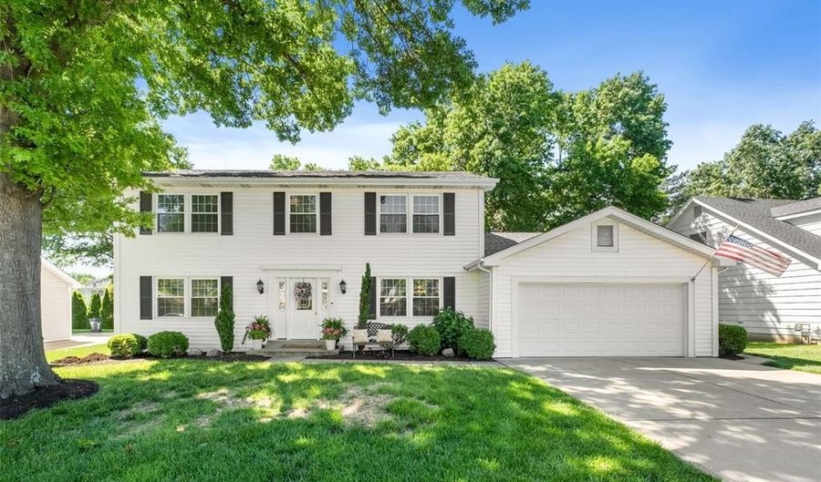1858 Dougherty Estates Dr, Ballwin, MO 63021 - 4 Beds, 3 Bath