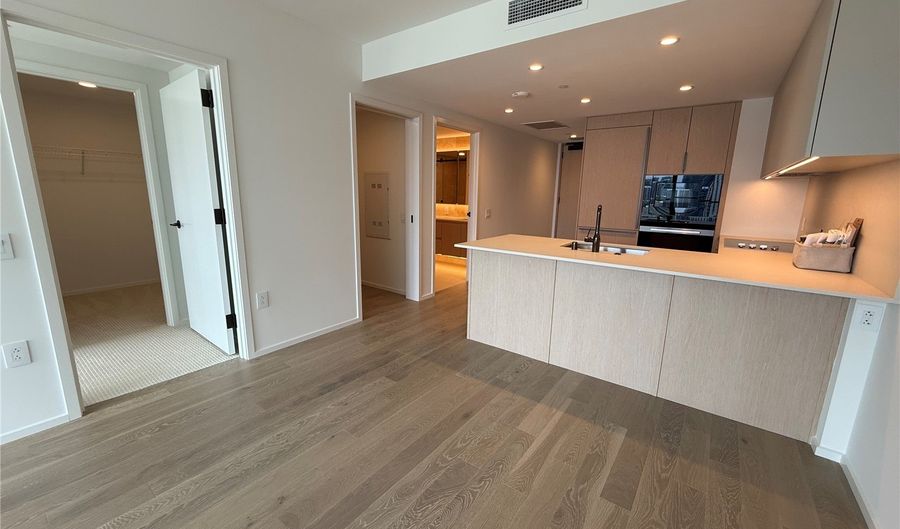 333 Ward Ave 1607, Honolulu, HI 96814 - 1 Beds, 1 Bath