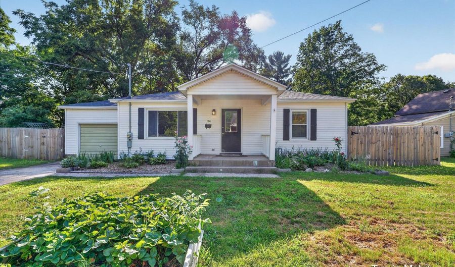 120 Adams St, Allegan, MI 49010 - 2 Beds, 1 Bath