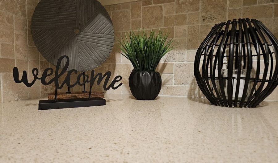 820 Matthews St 29, Bristol, CT 06010 - 2 Beds, 2 Bath