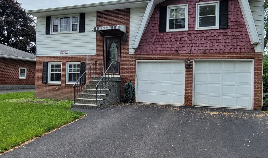 7 Briar Ave, Albany, NY 12203 - 3 Beds, 2 Bath