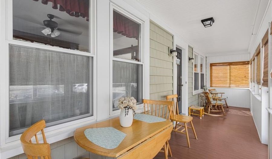 19 Bouvier Ave, Lincoln, RI 02838 - 3 Beds, 2 Bath