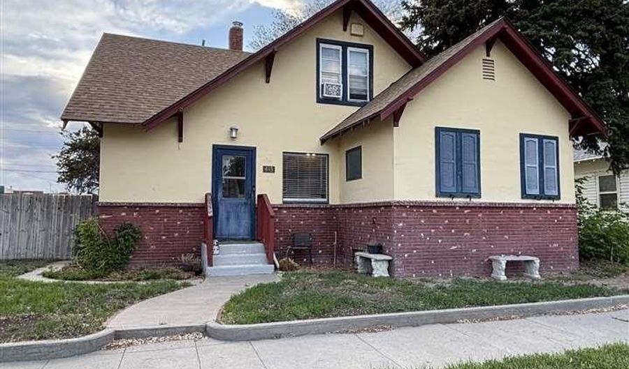 403 1ST Ave, Bayard, NE 69334 - 3 Beds, 2 Bath