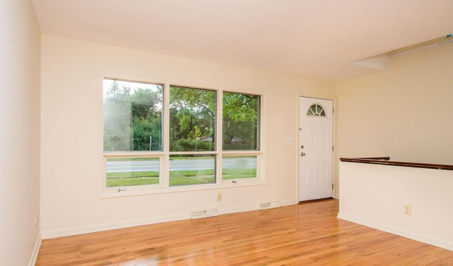 924 N Maple Rd, Ann Arbor, MI 48103 - 3 Beds, 2 Bath