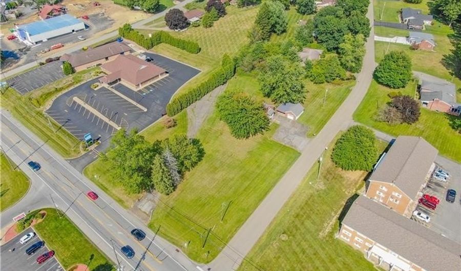 2516 Wilmington Rd, Neshannock Twp., PA 16105 - 3 Beds, 2 Bath