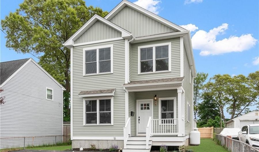 119 Myrtle Ave, Cranston, RI 02910 - 3 Beds, 3 Bath