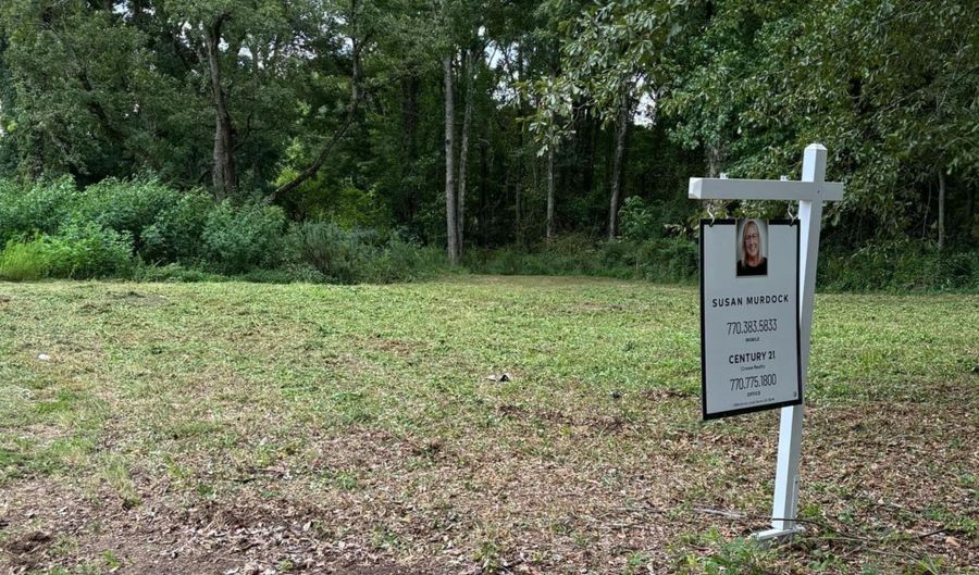 372 Atlanta St, Barnesville, GA 30204 - 0 Beds, 0 Bath