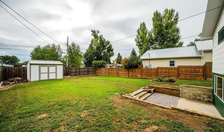 725 N Carrington Ave, Buffalo, WY 82834 - 5 Beds, 2 Bath