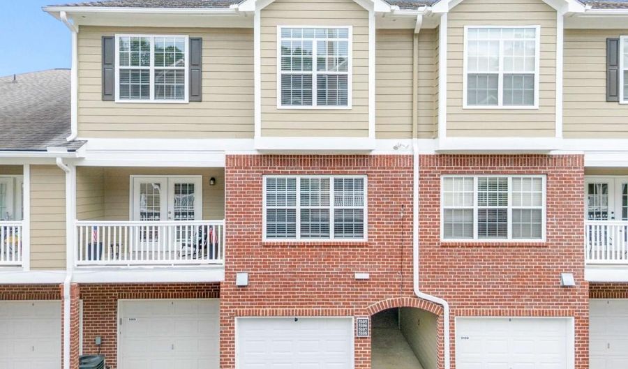 5106 Woodland Ln, Alpharetta, GA 30009 - 2 Beds, 3 Bath