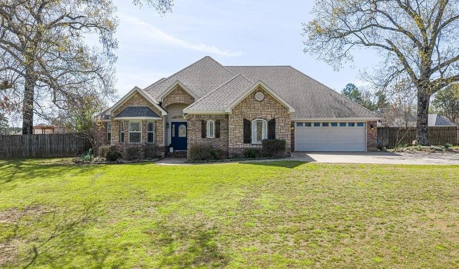 313 Stone Mountain Loop, Alma, AR 72921 - 4 Beds, 3 Bath