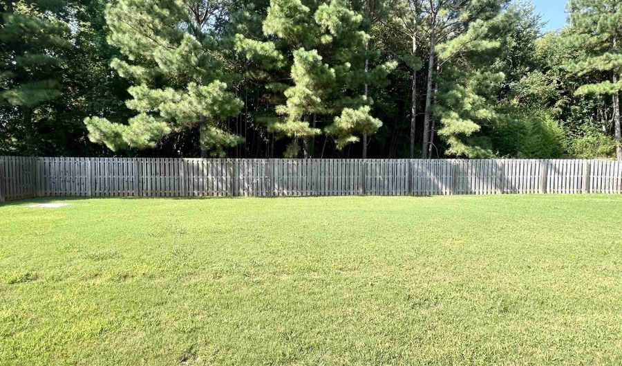 26906 Mill Creek Dr, Athens, AL 35613 - 4 Beds, 3 Bath