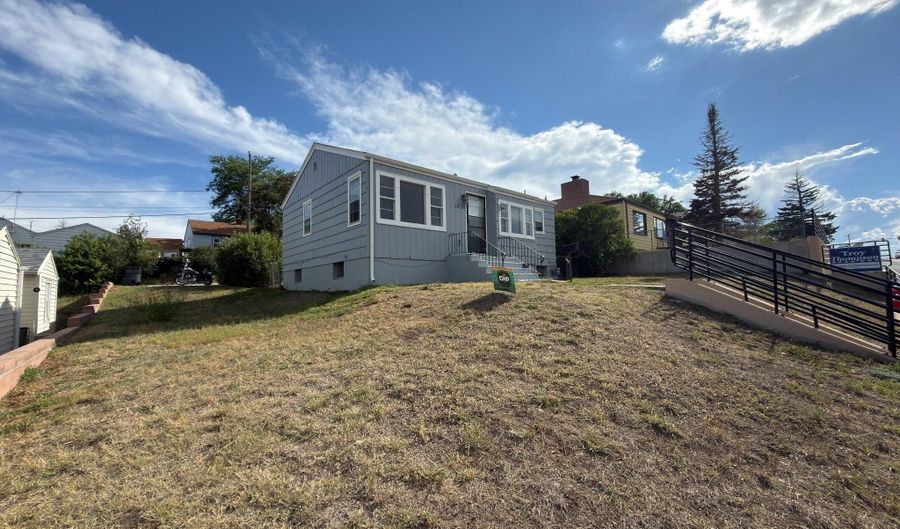 1839 E PERSHING Blvd, Cheyenne, WY 82001 - 3 Beds, 1 Bath