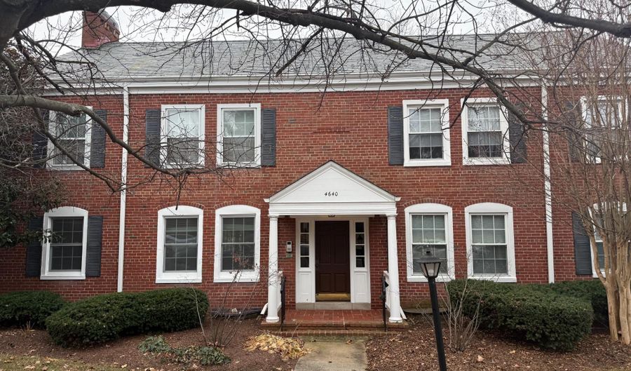4640 31ST Rd S A1, Arlington, VA 22206 - 1 Beds, 2 Bath