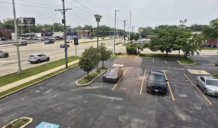 350 W North Ave, Addison, IL 60101 - 0 Beds, 0 Bath