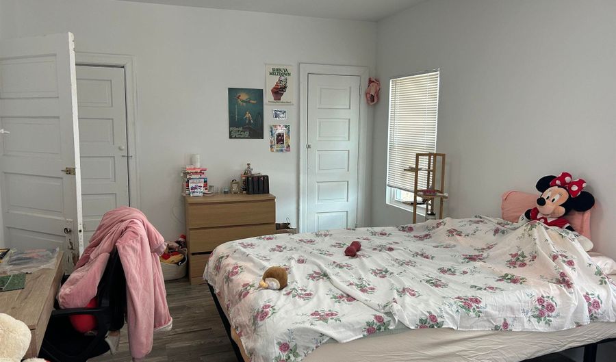 42 S Delancy Pl, Atlantic City, NJ 08401 - 7 Beds, 5 Bath