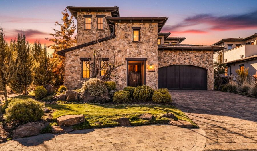 22887 Ghost Tree Ln, Bend, OR 97701 - 4 Beds, 4 Bath