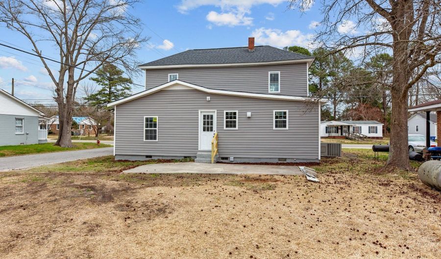 4318 Martin Luther King Jr. St, Ayden, NC 28513 - 3 Beds, 3 Bath