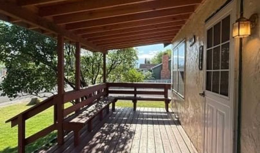 1101 W 4th St, Alturas, CA 96101 - 2 Beds, 1 Bath