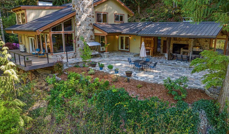 21367 E BLUE JAY Ln, Brightwood, OR 97011 - 4 Beds, 3 Bath
