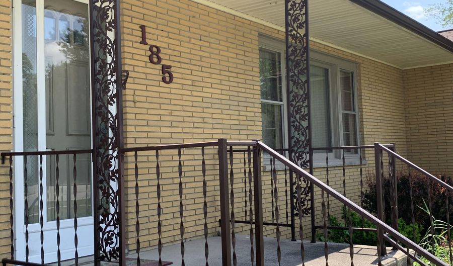 185 S June St, Alpena, MI 49707 - 4 Beds, 3 Bath