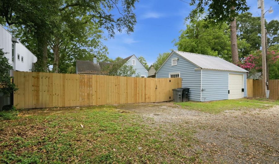 1719 Blouin Ave, Baton Rouge, LA 70808 - 2 Beds, 1 Bath