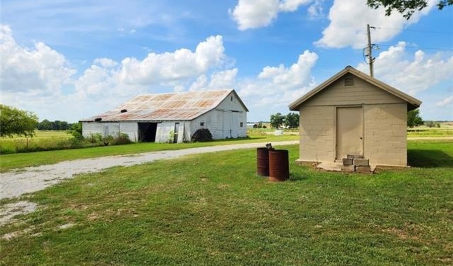 18601 S Highway 69, Afton, OK 74331 - 3 Beds, 2 Bath