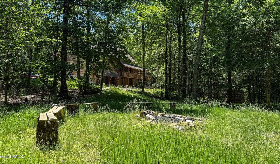 233 Algerie Rd, Becket, MA 01223 - 3 Beds, 4 Bath
