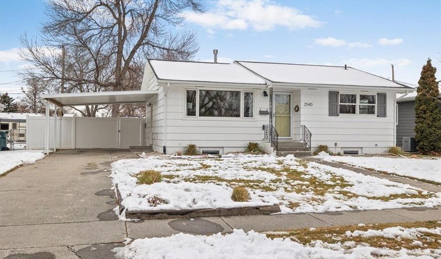 2540 Yellowstone Ave, Billings, MT 59102 - 4 Beds, 2 Bath