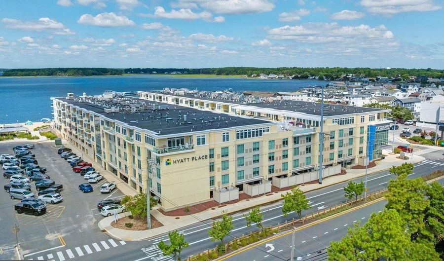 1301 COASTAL Hwy 409, Dewey Beach, DE 19971 - 3 Beds, 3 Bath