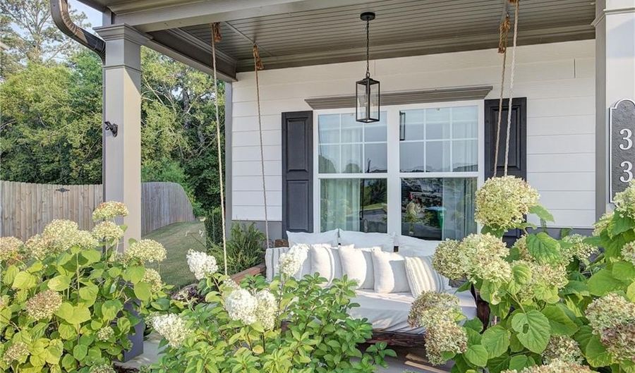 33 Thacker Trl, Adairsville, GA 30103 - 4 Beds, 3 Bath