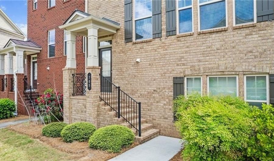 705 Ayala Pl, Alpharetta, GA 30004 - 3 Beds, 4 Bath
