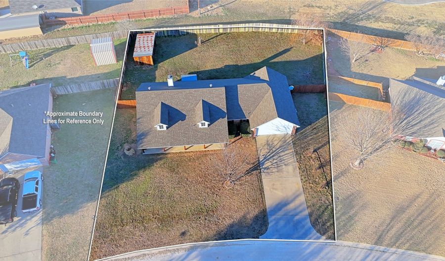 107 Ashley St, Alvord, TX 76225 - 3 Beds, 2 Bath