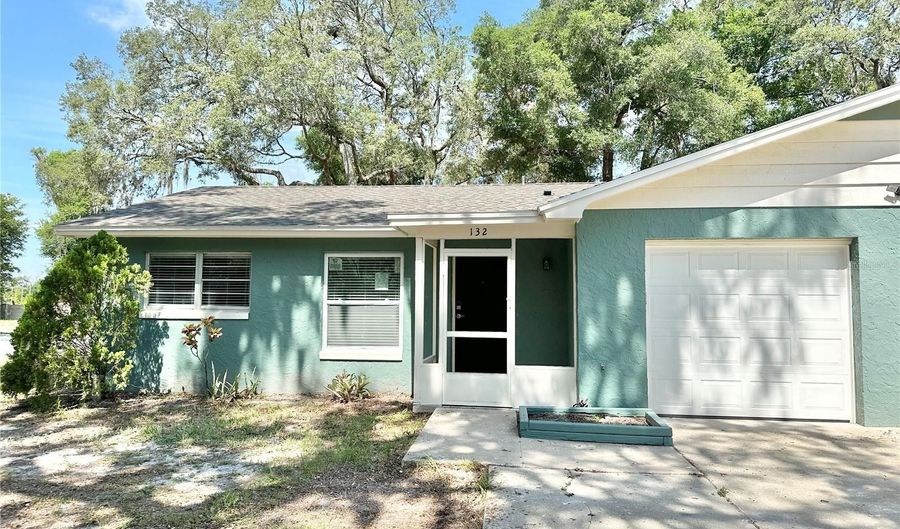 132 S BULOVA Dr, Apopka, FL 32703 - 2 Beds, 1 Bath