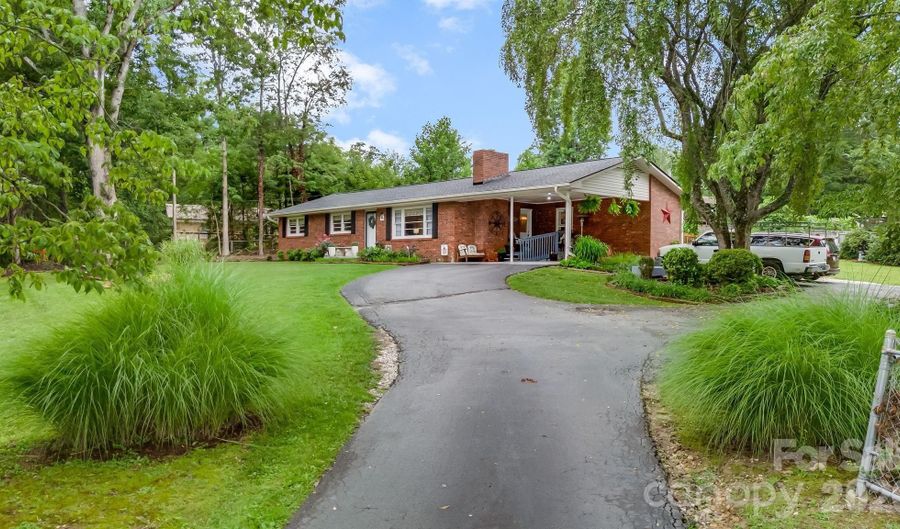 95 Pensacola Ave, Arden, NC 28704 - 3 Beds, 2 Bath