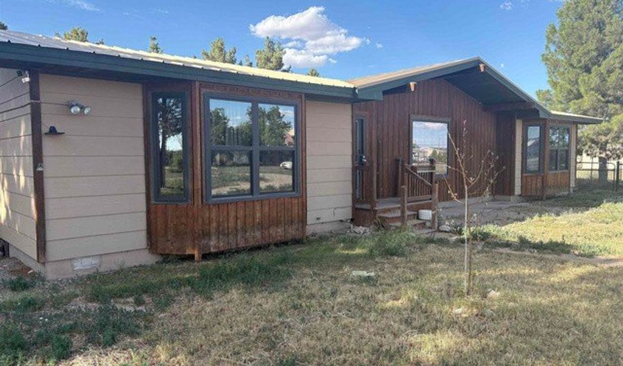 1108 W Fairground, Artesia, NM 88210 - 3 Beds, 2 Bath