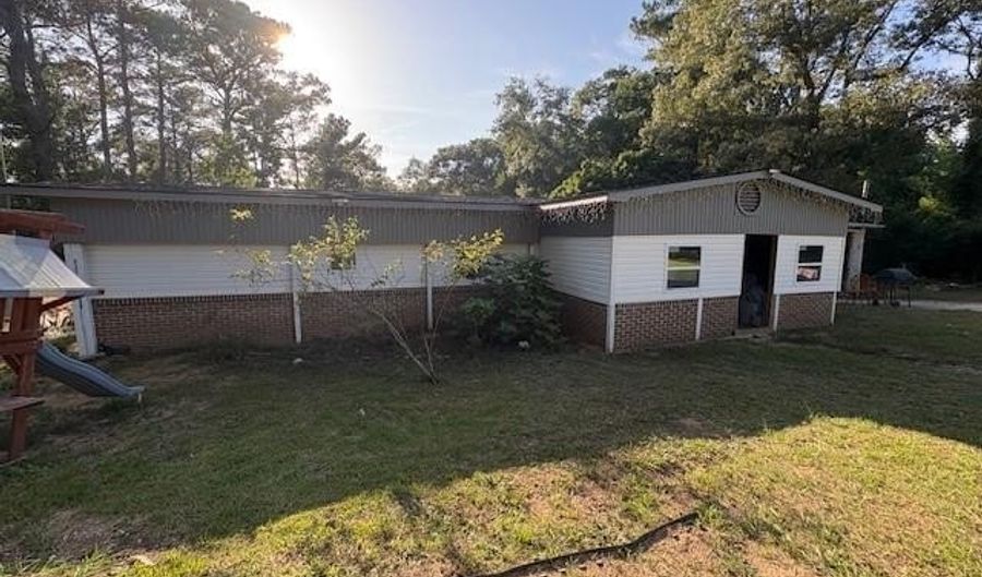 39935 State Highway 225, Bay Minette, AL 36507 - 2 Beds, 1 Bath