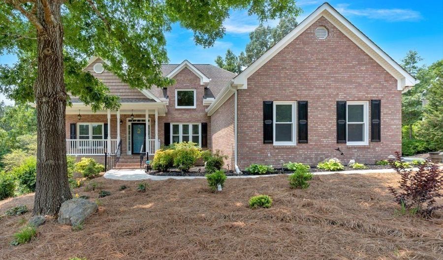 28 Golden Eagle, Adairsville, GA 30103 - 4 Beds, 3 Bath