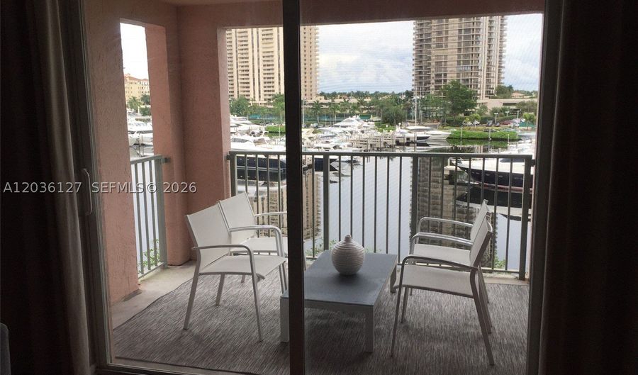 19655 E Country Club Dr 6504, Aventura, FL 33180 - 2 Beds, 2 Bath