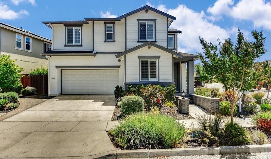 2580 Peterson Creek Dr, Santa Rosa, CA 95403 - 4 Beds, 3 Bath