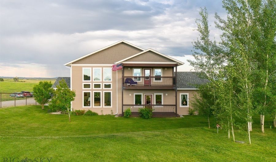 46 Rapelje Rd, Big Timber, MT 59011 - 4 Beds, 4 Bath