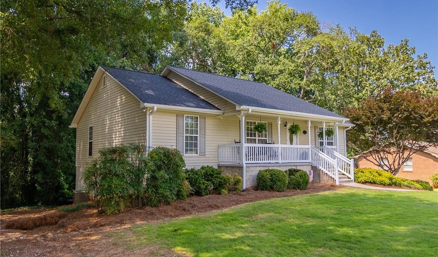 2713 Leconte Rd, Anderson, SC 29621 - 3 Beds, 2 Bath